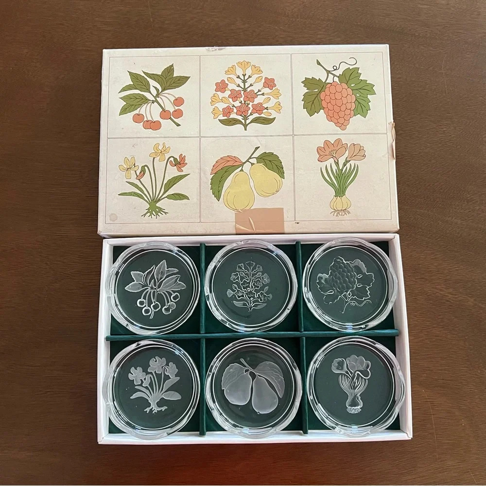 Byron Hirota Glass Co Japan Set of 6 Vintage Embossed Coasters 3.5" Original Box